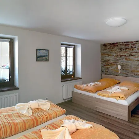 Stein Apartment *